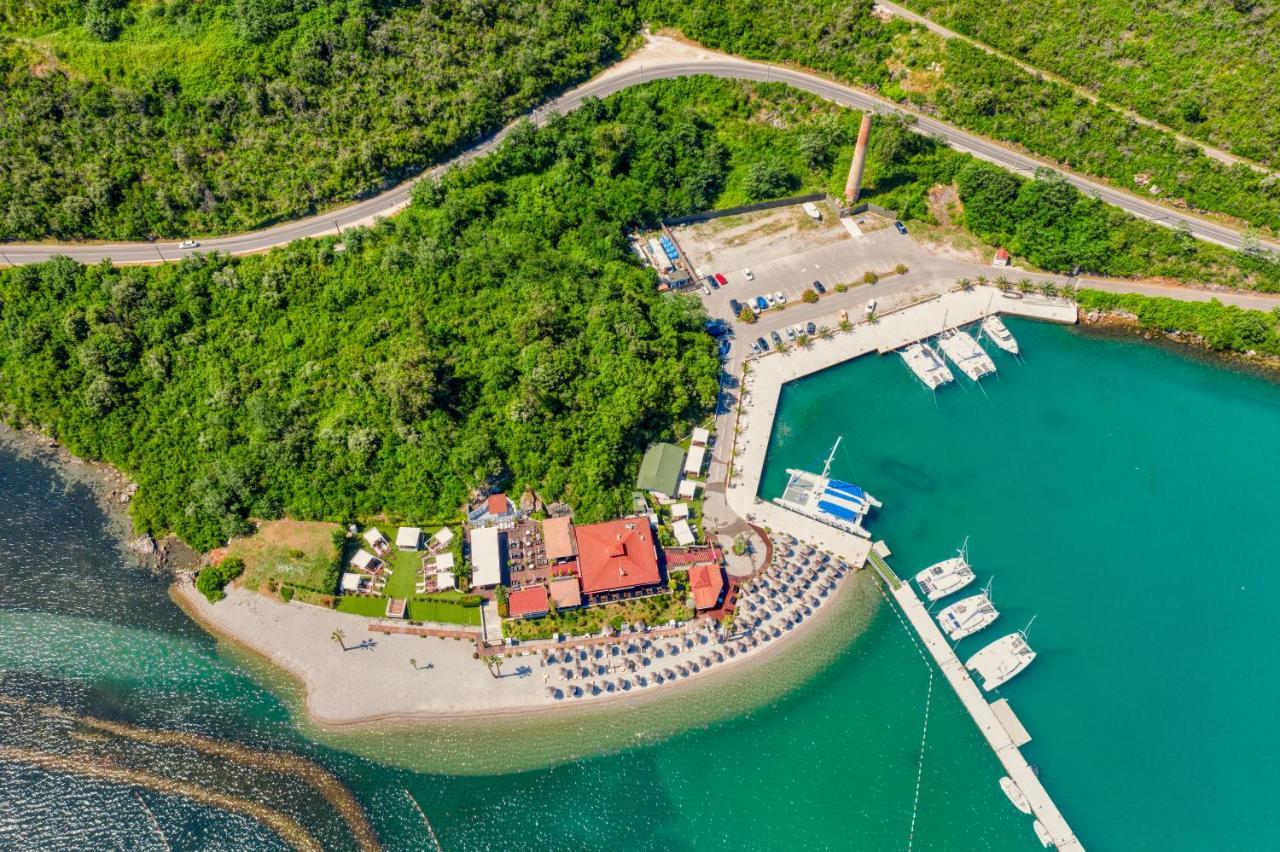 Aquata Daire Tivat